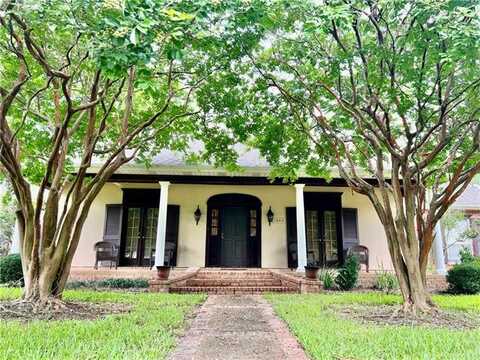 1040 RAMBLEVIEW Drive, Woodworth, LA 71485