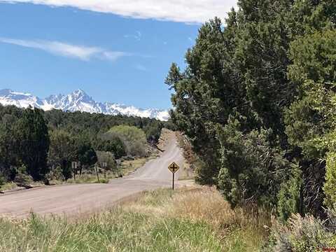 189 County Road 22B, Montrose, CO 81403