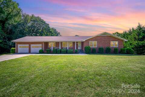 1418 Oakwood Avenue, Kannapolis, NC 28081