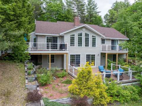 35 Orchards Road, Wolfeboro, NH 03894