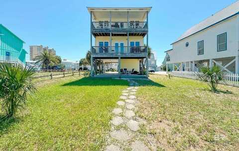 204 W 8th Street, Gulf Shores, AL 36542