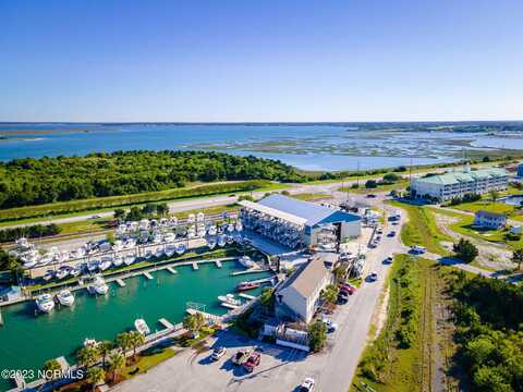 156 Radio Island Road, Beaufort, NC 28516