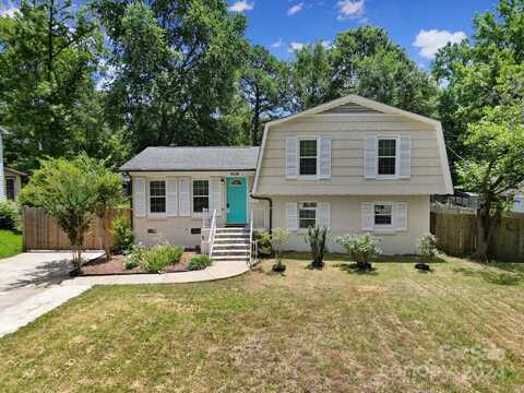 6116 Bridlewood Lane, Charlotte, NC 28215