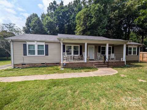 7011 Chapparall View Court, Charlotte, NC 28215