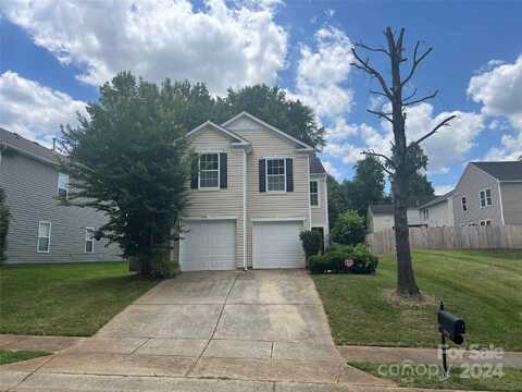 5114 Vanhoy Lane, Charlotte, NC 28269