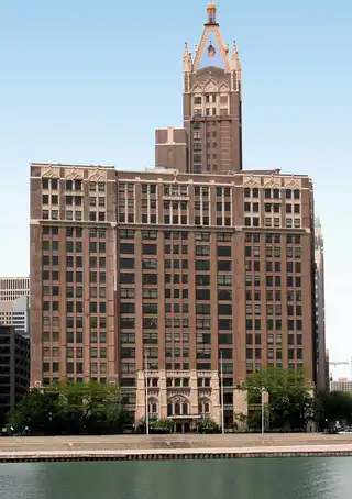 680 N Lake Shore Drive 1006, Chicago, IL 60611