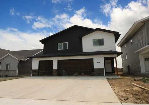 516 Downing St, Surrey, ND 58785