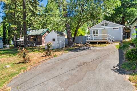 23078 Pine Lane, Crestline, CA 92325