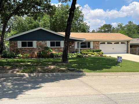 845 Patti Drive, Bedford, TX 76022