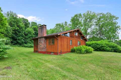 236 Washington Mountain Rd, Lee, MA 01238