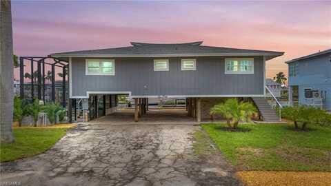 240 Driftwood, FORT MYERS BEACH, FL 33931