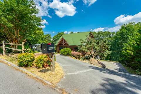 1112 Sunset Drive, Signal Mountain, TN 37377