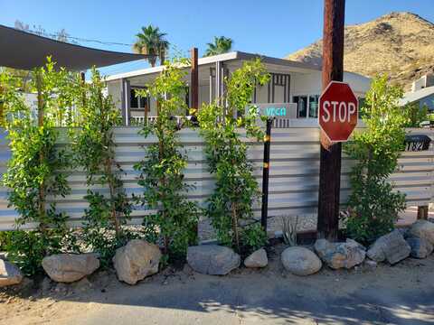 182 Vega Street, Palm Springs, CA 92264