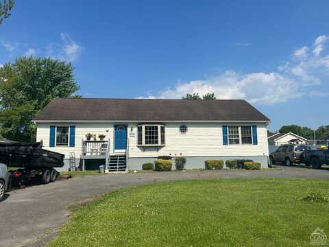 8 Constantine Court, Athens, NY 12015