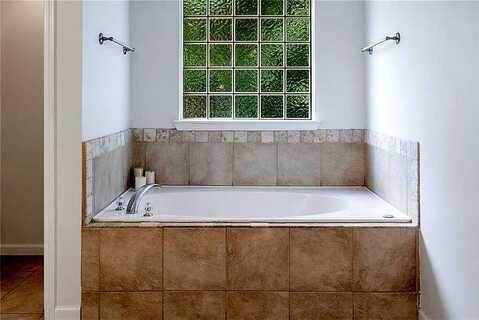 Donna, LITHONIA, GA 30038