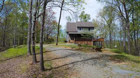 Eades, LOVINGSTON, VA 22949