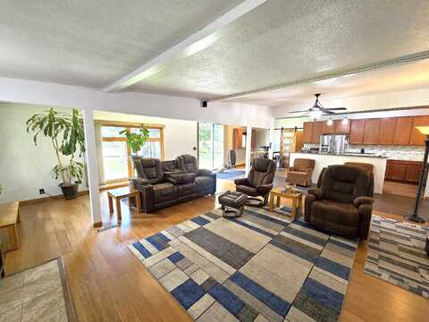 160Th, PRIOR LAKE, MN 55372