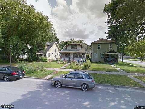 Hewitt, SAINT PAUL, MN 55104