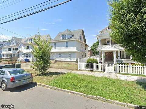 North, BRIDGEPORT, CT 06604