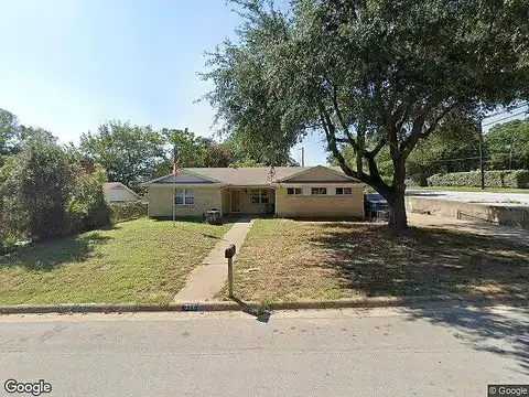 Arthur Dr, KENNEDALE, TX 76060