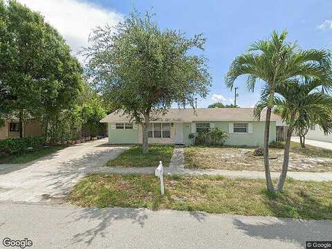 13Th, LANTANA, FL 33462