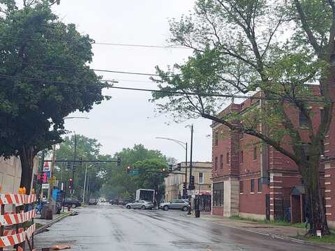 Yates, CHICAGO, IL 60649