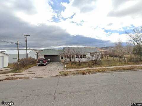 8Th, EVANSTON, WY 82930