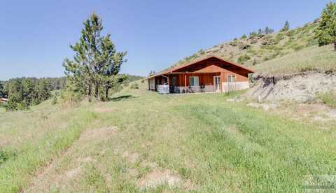 187 Shane Creek Rd, Columbus, MT 59019