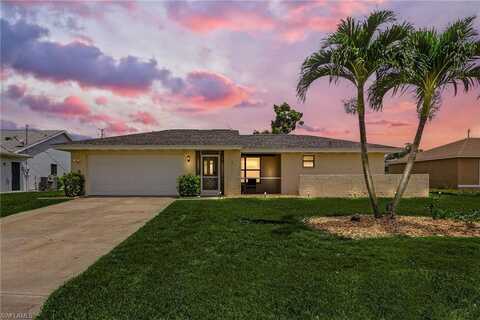 1107 SE 21st, CAPE CORAL, FL 33990