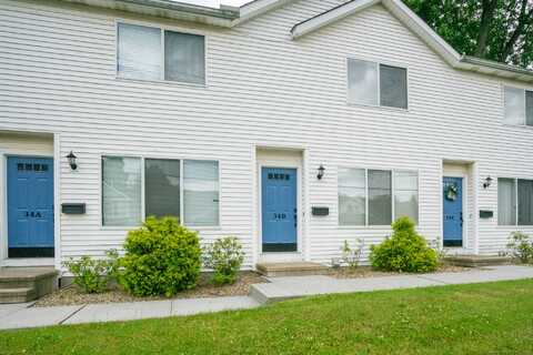 34 James Street, Danbury, CT 06810