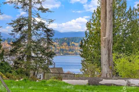 Beach, POULSBO, WA 98370