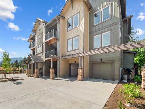 Meander Way Se Unit 101, North Bend, WA 98045