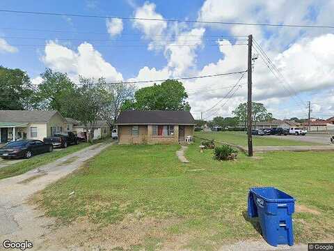 Avenue G, BAY CITY, TX 77414