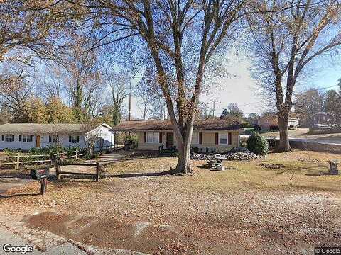 Pinefield, GREENVILLE, SC 29605