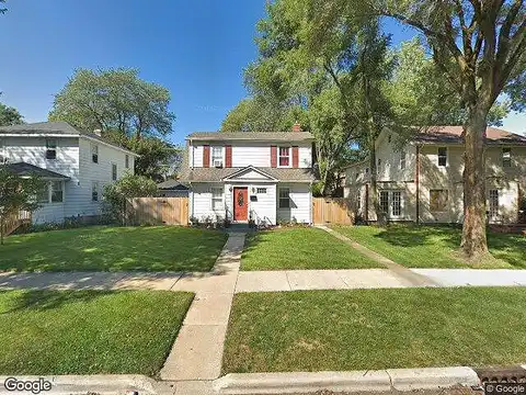 Poplar, WAUKEGAN, IL 60085