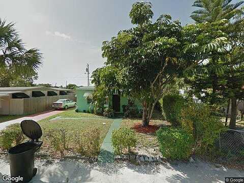 154Th, NORTH MIAMI BEACH, FL 33162