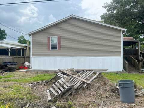 Highway 182, RACELAND, LA 70394