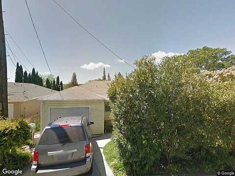 Hillcrest, LAKEPORT, CA 95453