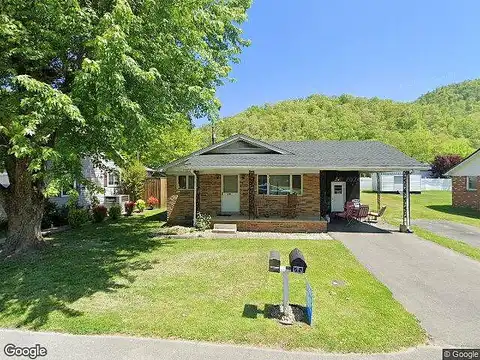 Roberts, PRESTONSBURG, KY 41653