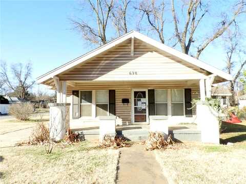 12Th, CHICKASHA, OK 73018