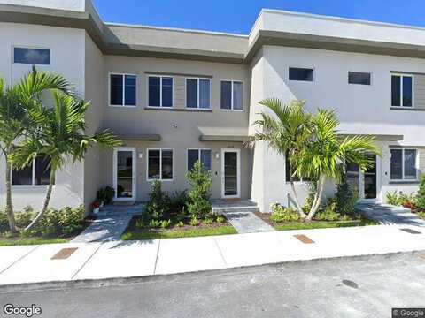 105Th, DORAL, FL 33178