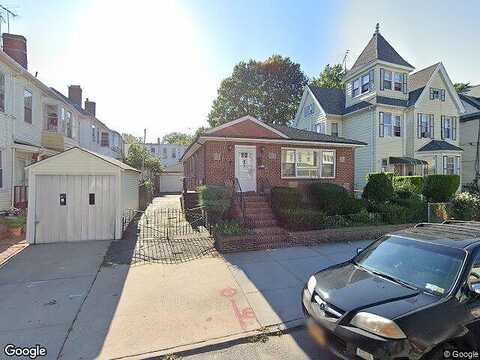 90Th, WOODHAVEN, NY 11421