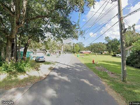 Mayo Ave, MOSS POINT, MS 39563