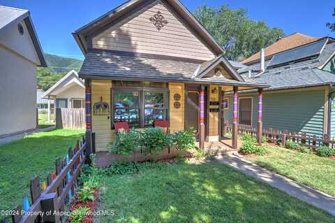 923 Colorado Avenue, Glenwood Springs, CO 81601