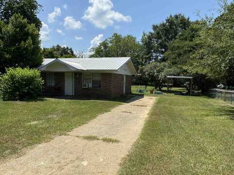 202 Graves Ave, Opp, AL 36467