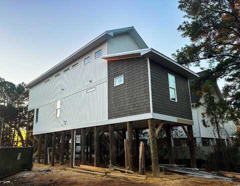 189 Brown Pelican Loop, Pawleys Island, SC 29585