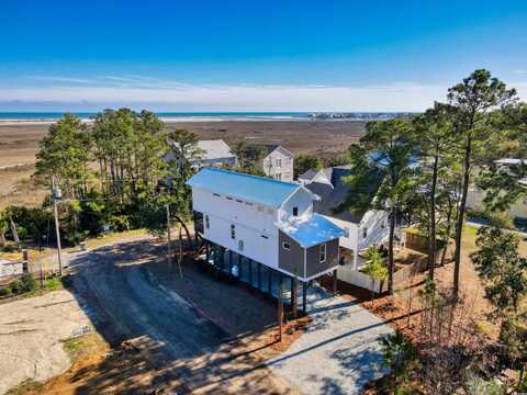 189 Brown Pelican Loop, Pawleys Island, SC 29585