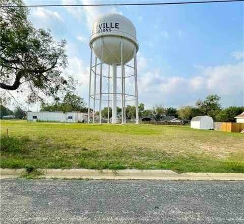 307 W Huntington St, Beeville, TX 78102