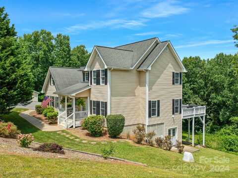 66 Azalea Drive, Weaverville, NC 28787