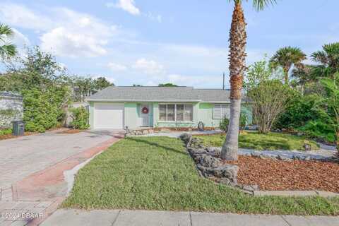 301 N Pine Street, New Smyrna Beach, FL 32169